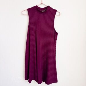 Feathers by Francesca’s Burgundy Sleeveless Mock Neck A-Line Dress M